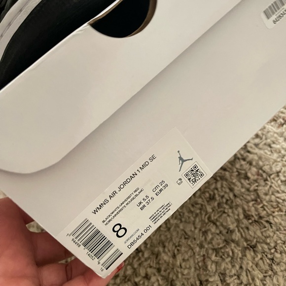 Women’s Air Jordan 1 Mid SE Multi-Color - Picture 11 of 11